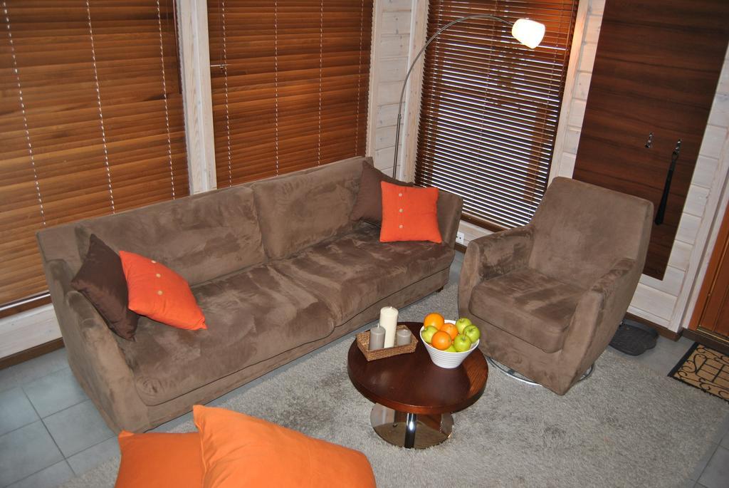 Kiurunrinne Villas Virasoja Rum bild